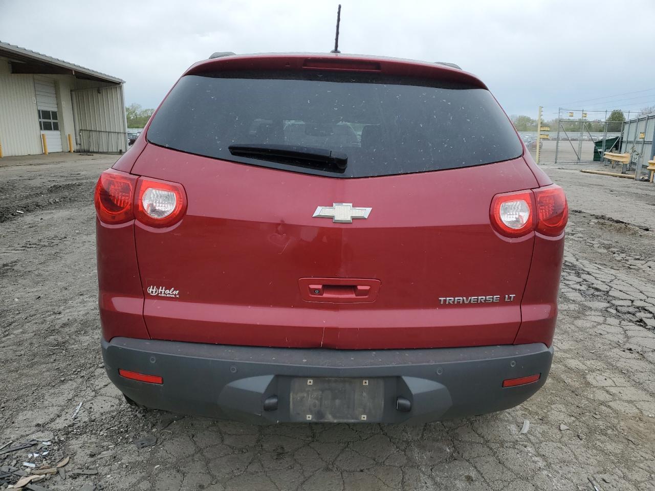 1GNKRJED9CJ117775 2012 Chevrolet Traverse Lt