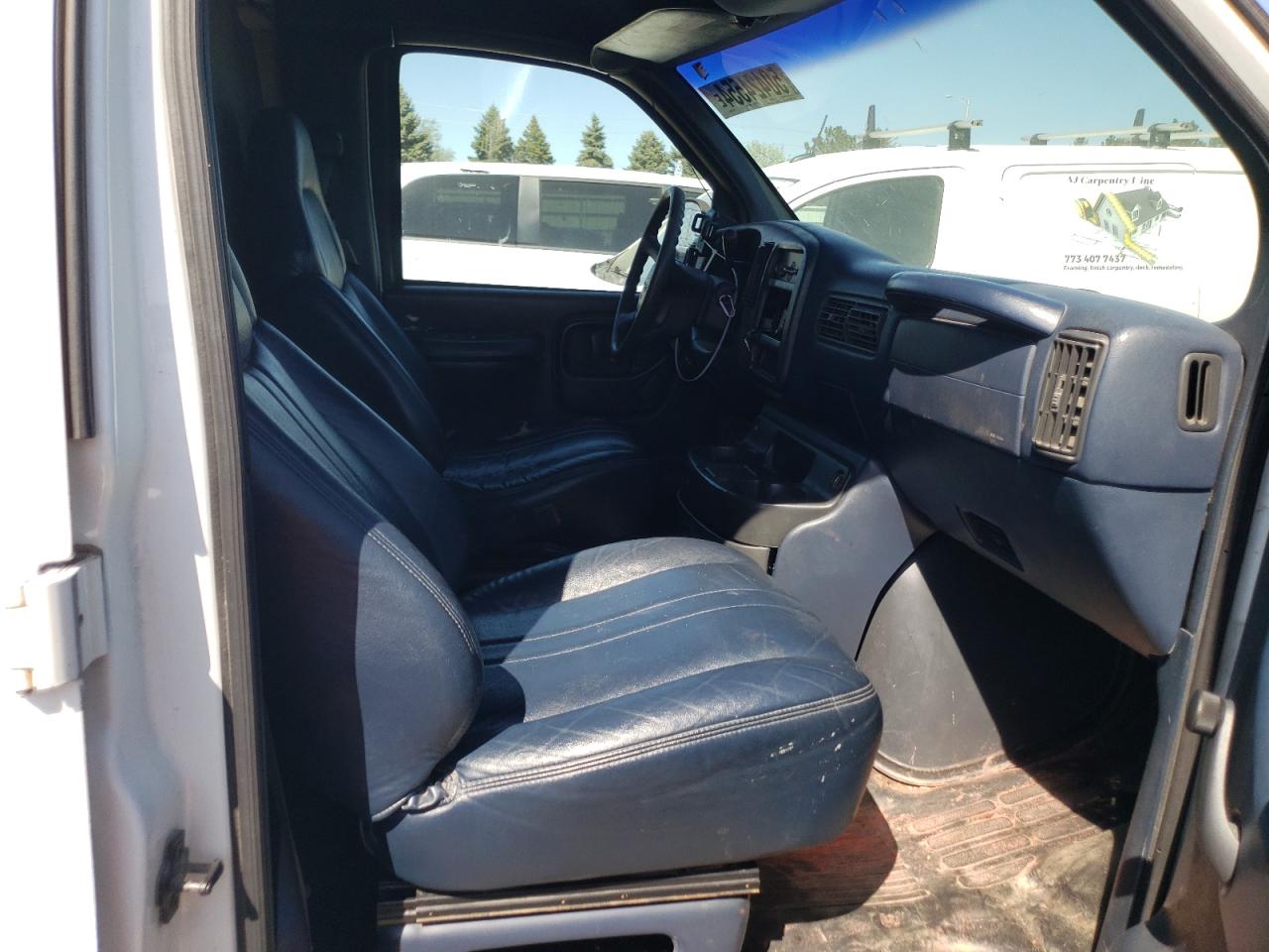 1GTFG25R0X1033626 1999 GMC Savana G2500