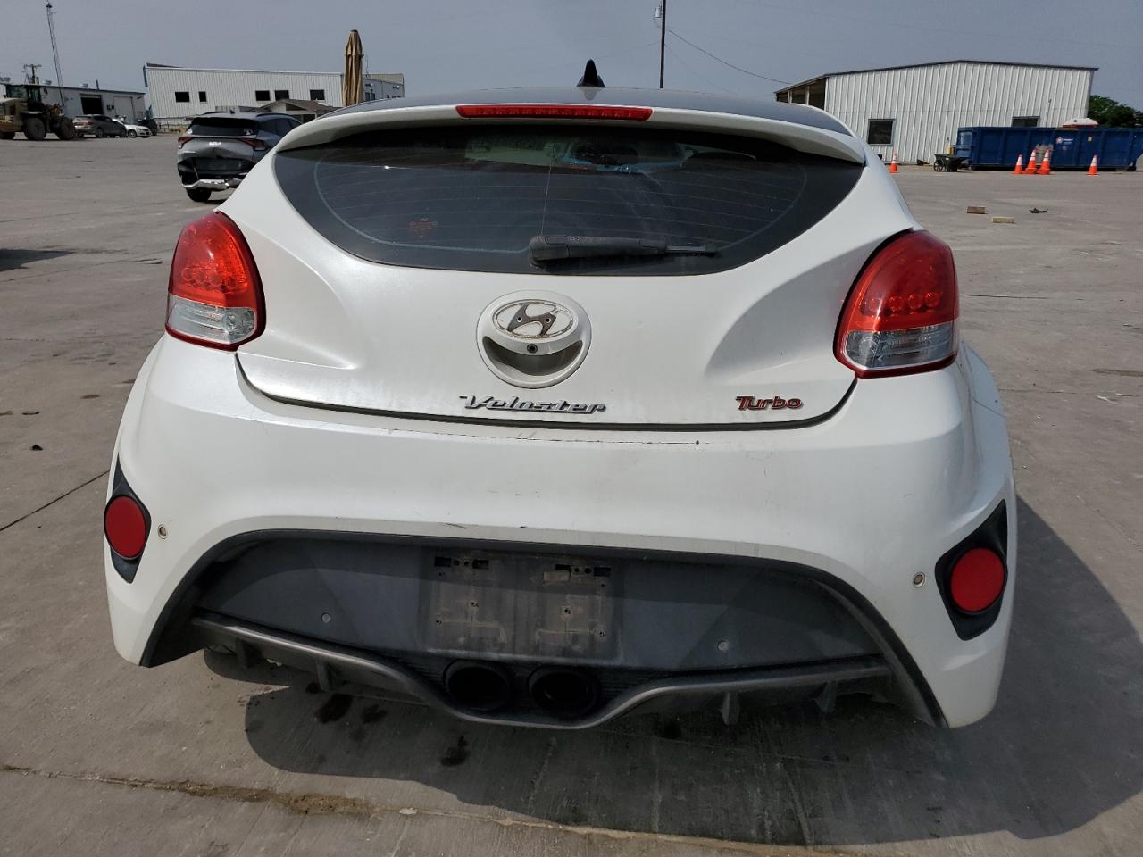 KMHTC6AE9FU218548 2015 Hyundai Veloster Turbo