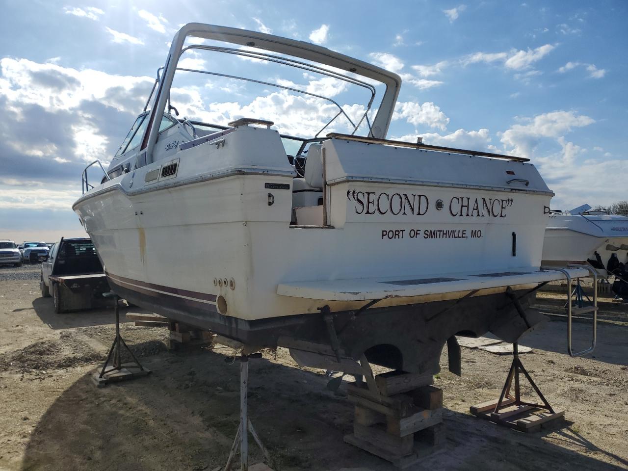 Lot #2784103474 1988 SEAR BOAT