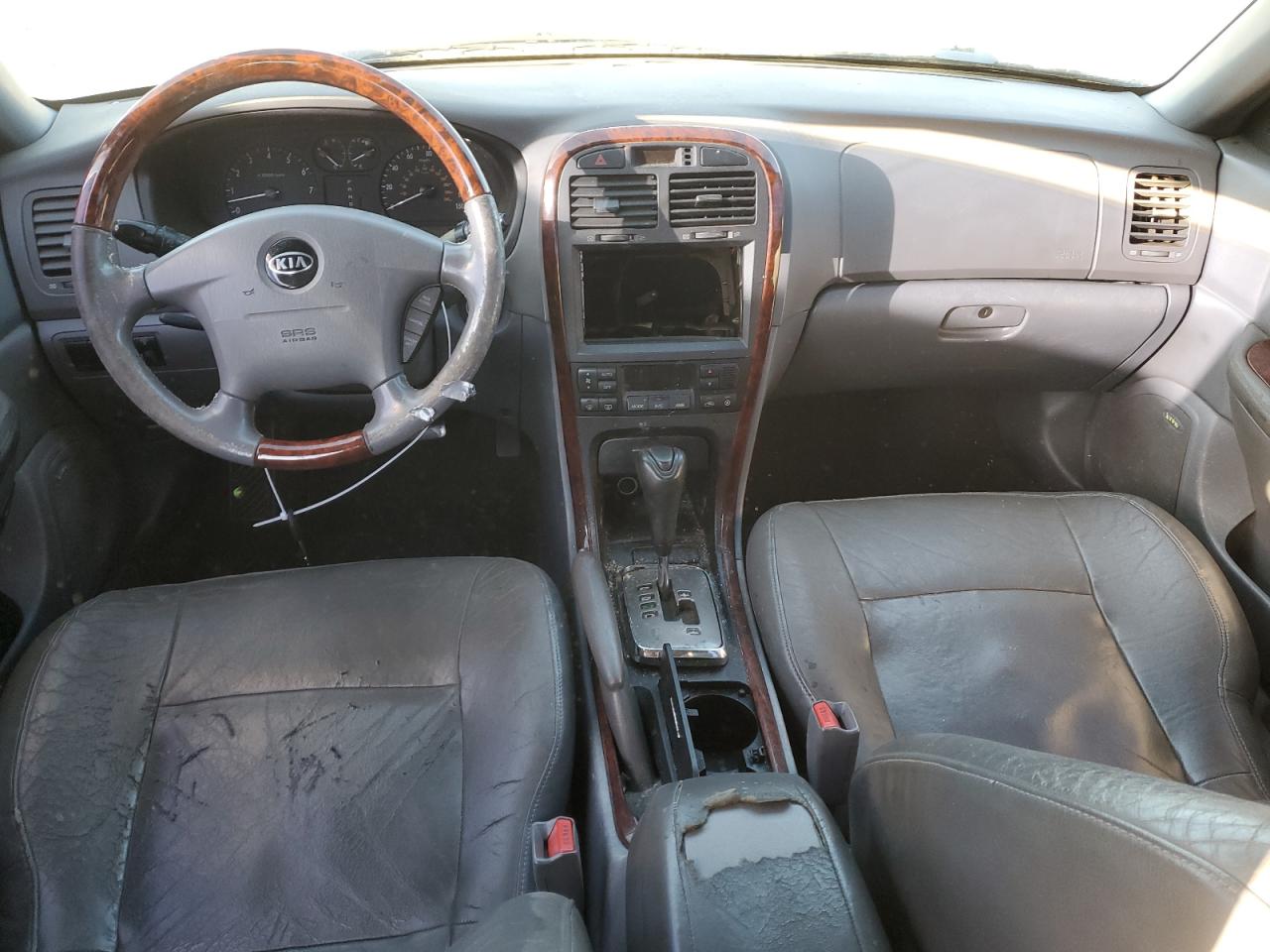 KNAGD126335236382 2003 Kia Optima Lx