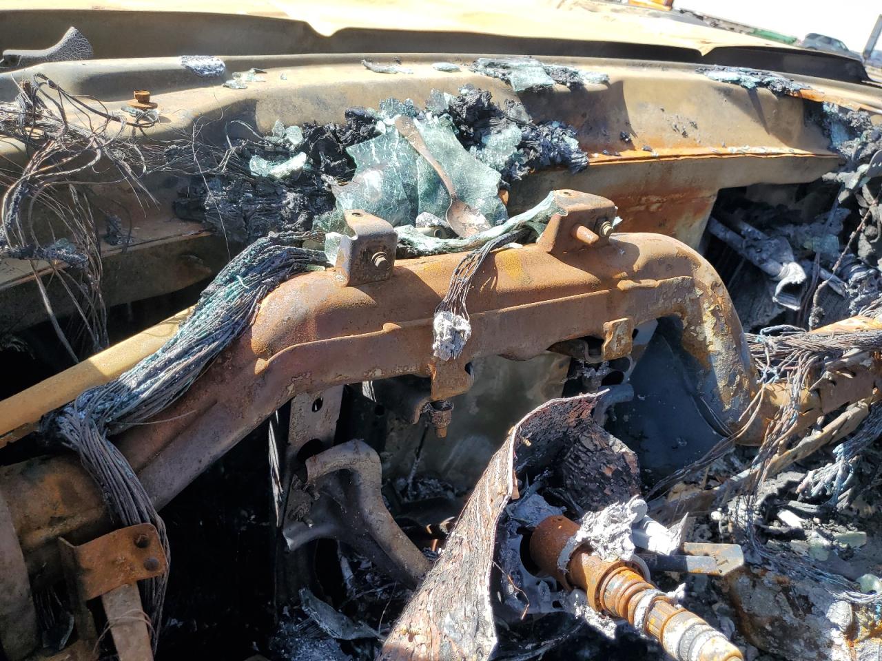 2GC2KXCG0CZ326546 2012 Chevrolet Slvrado Ss