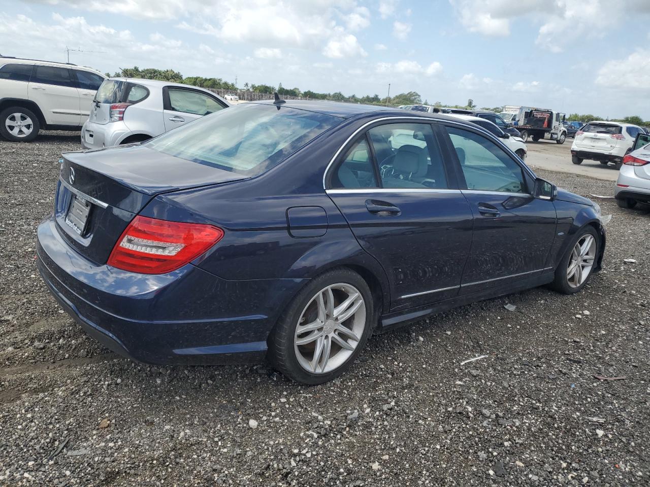 WDDGF4HB5CR231301 2012 Mercedes-Benz C 250