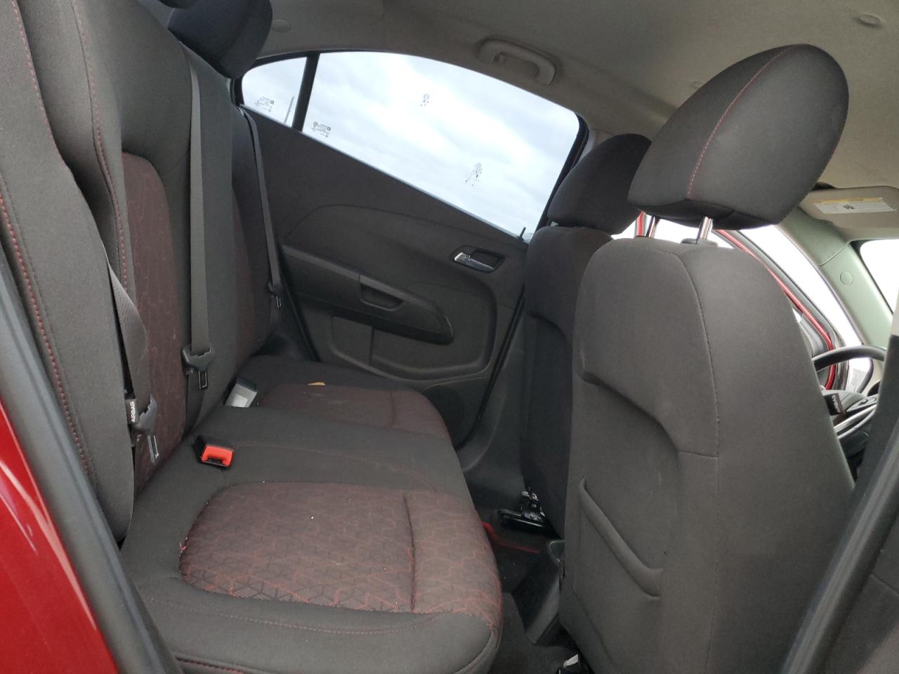 1G1JD5SH2J4106199 CHEVROLET SONIC 2018