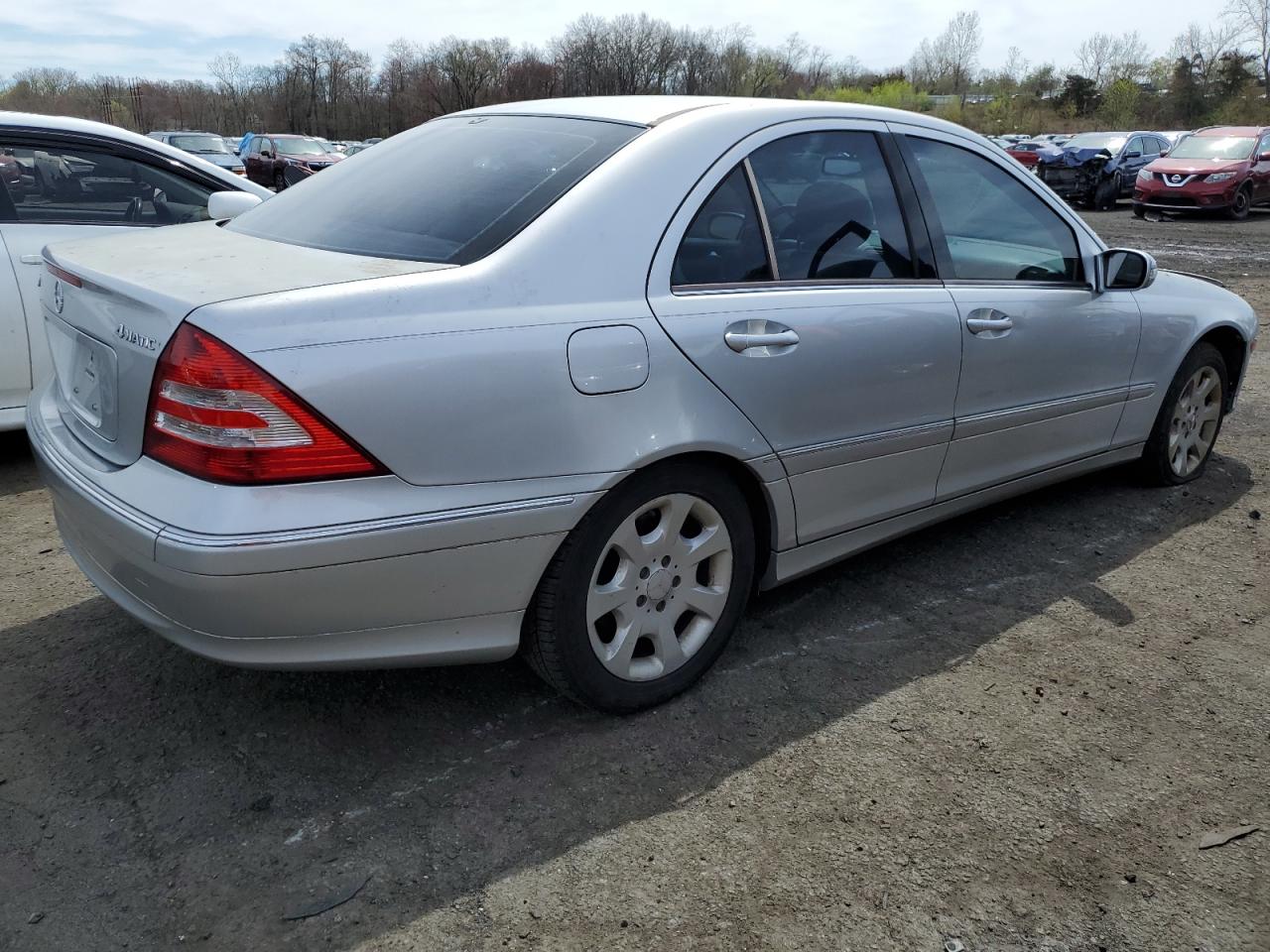 WDBRF84JX5F574230 2005 Mercedes-Benz C 320 4Matic