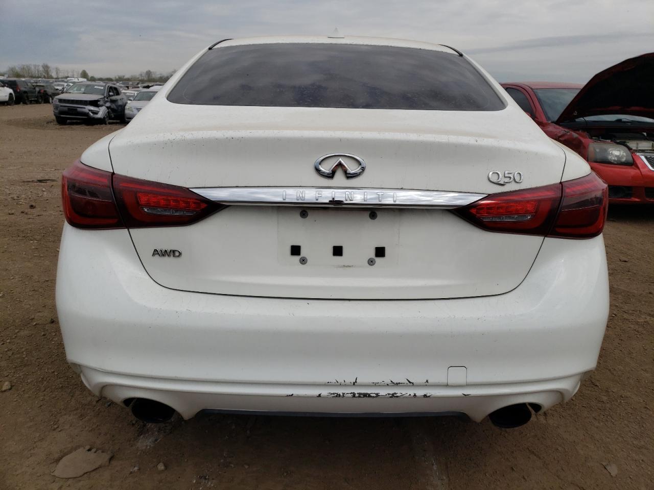 JN1EV7AR9JM444021 2018 Infiniti Q50 Luxe