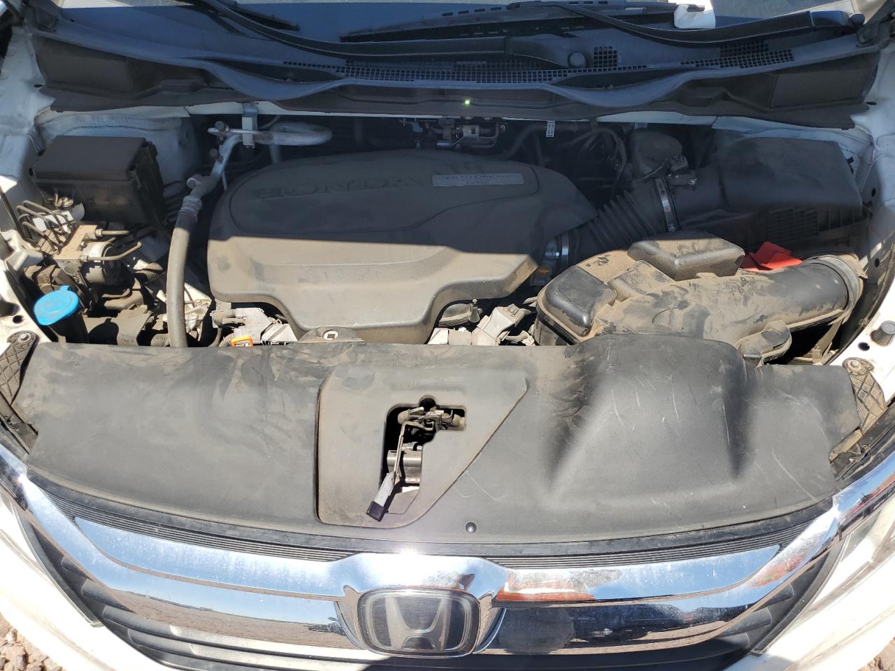 5FNRL6H78JB007445 2018 Honda Odyssey Exl