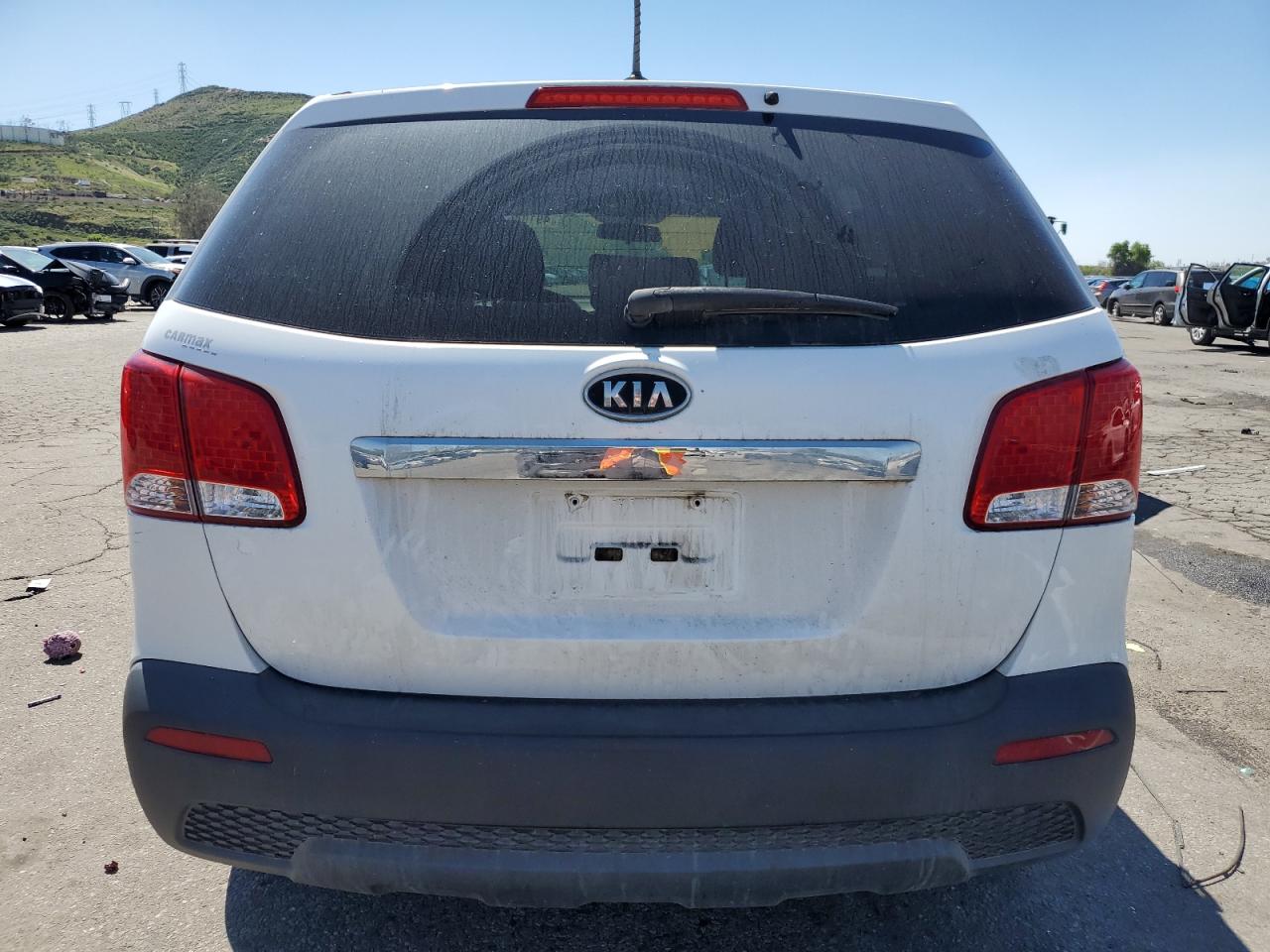 5XYKT3A1XDG386936 2013 Kia Sorento Lx