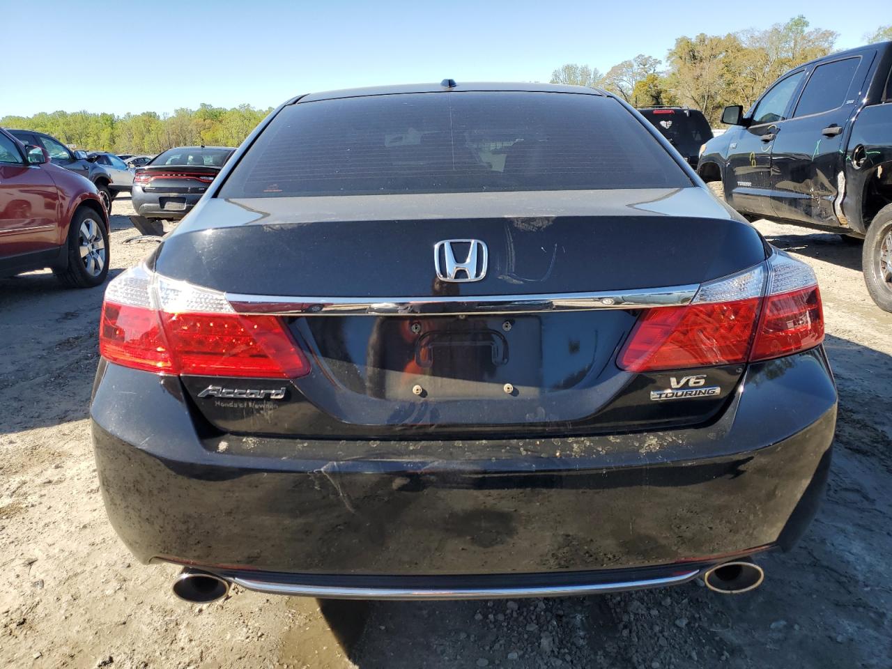 2015 Honda Accord Touring vin: 1HGCR3F93FA004798