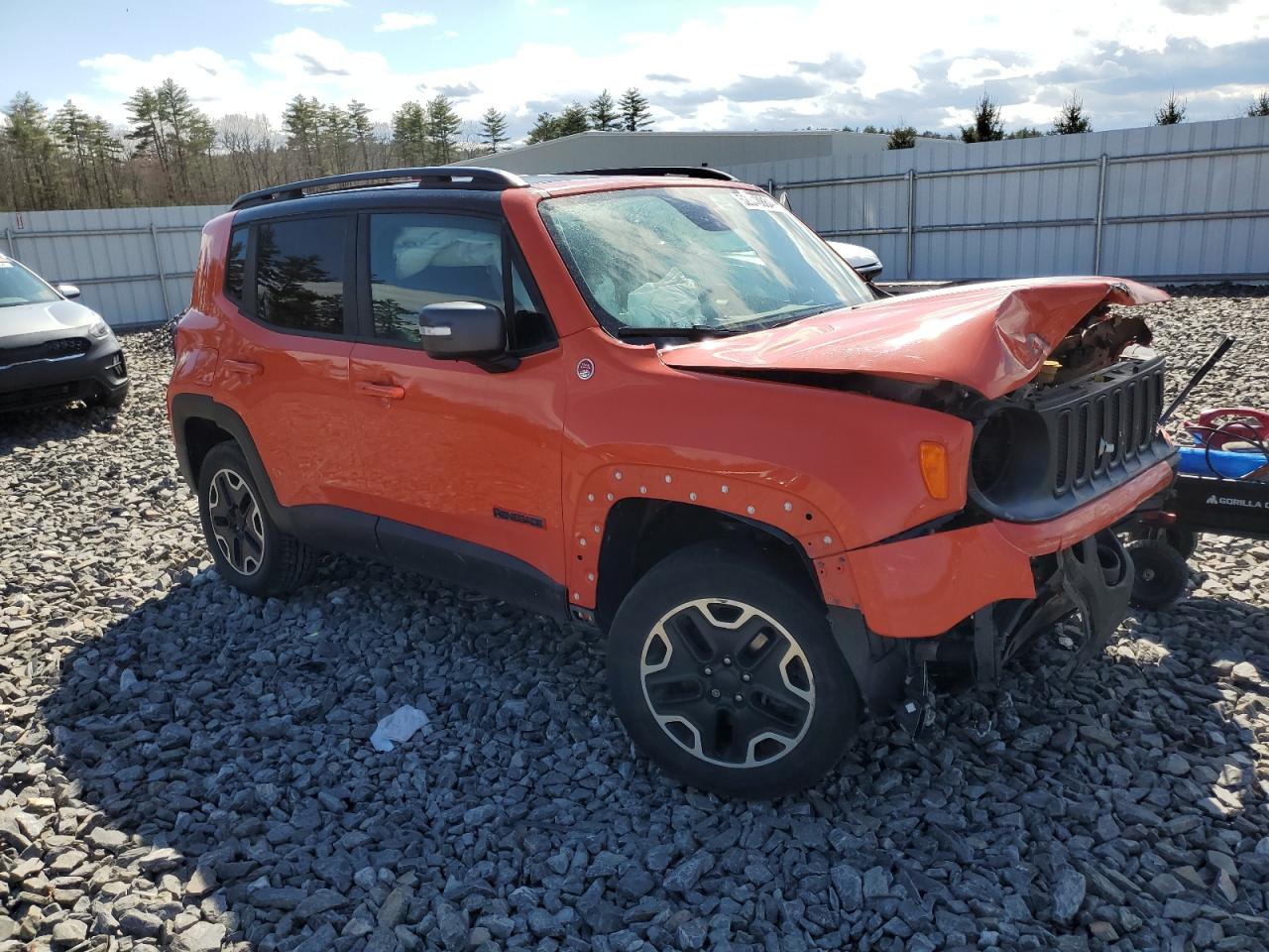 2016 Jeep Renegade Trailhawk vin: ZACCJBCT1GPD14577