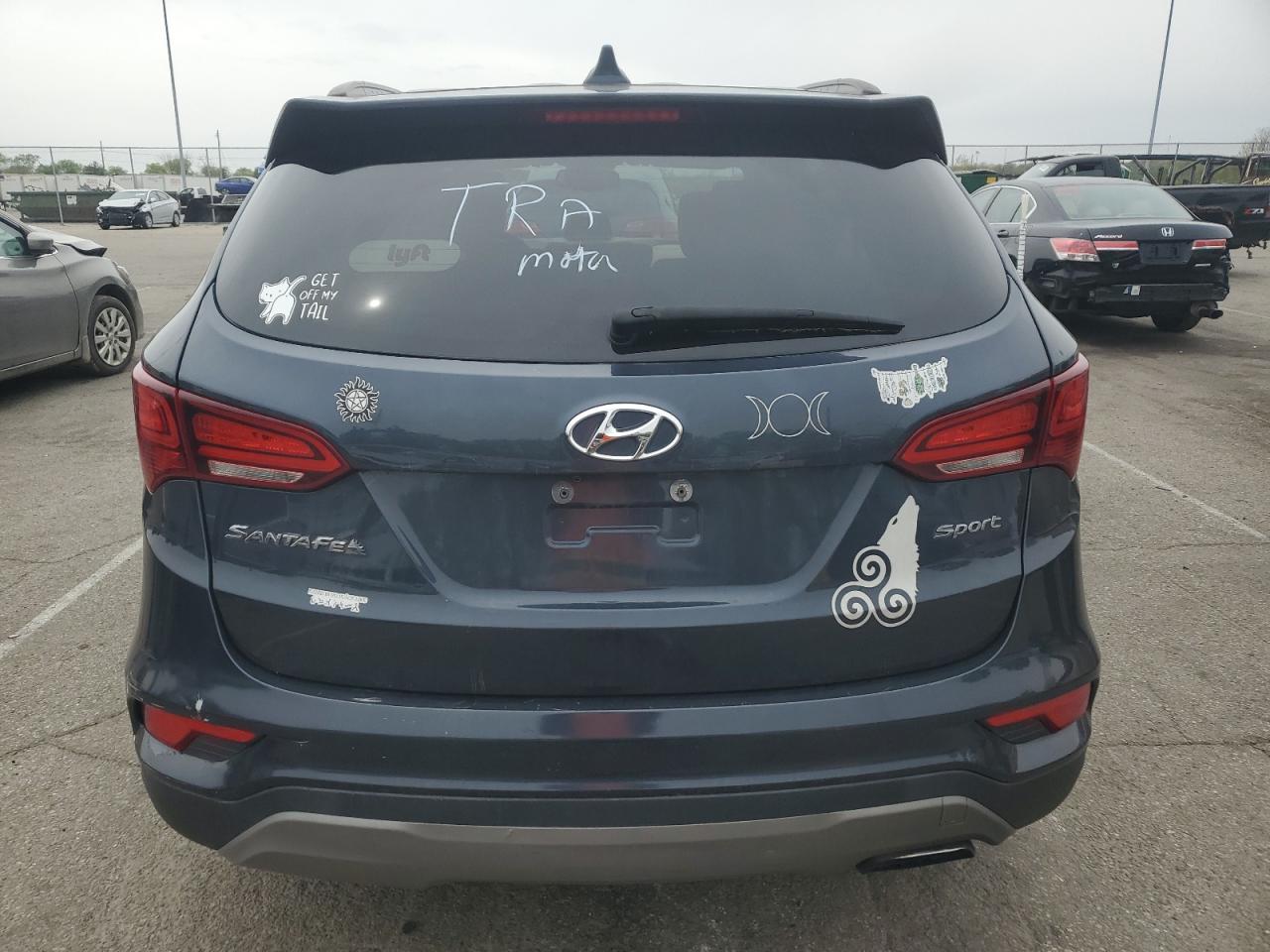 2017 Hyundai Santa Fe Sport vin: 5XYZU3LB0HG414671