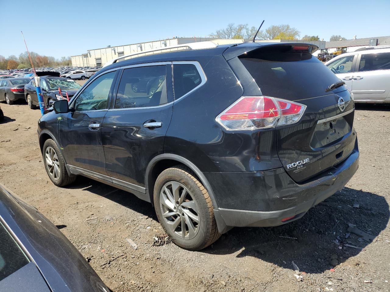 5N1AT2MV1FC890136 2015 Nissan Rogue S