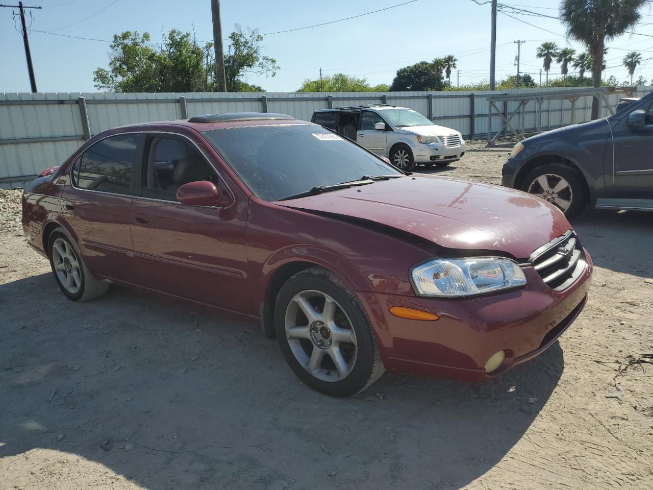 JN1CA31D5YT519457 2000 Nissan Maxima Gle