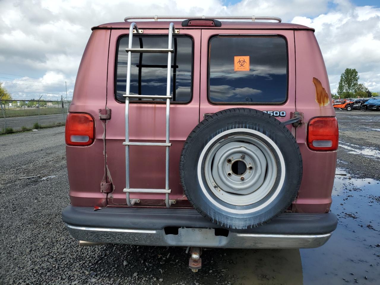 2B6HB21X5SK553365 1995 Dodge Ram Van B2500