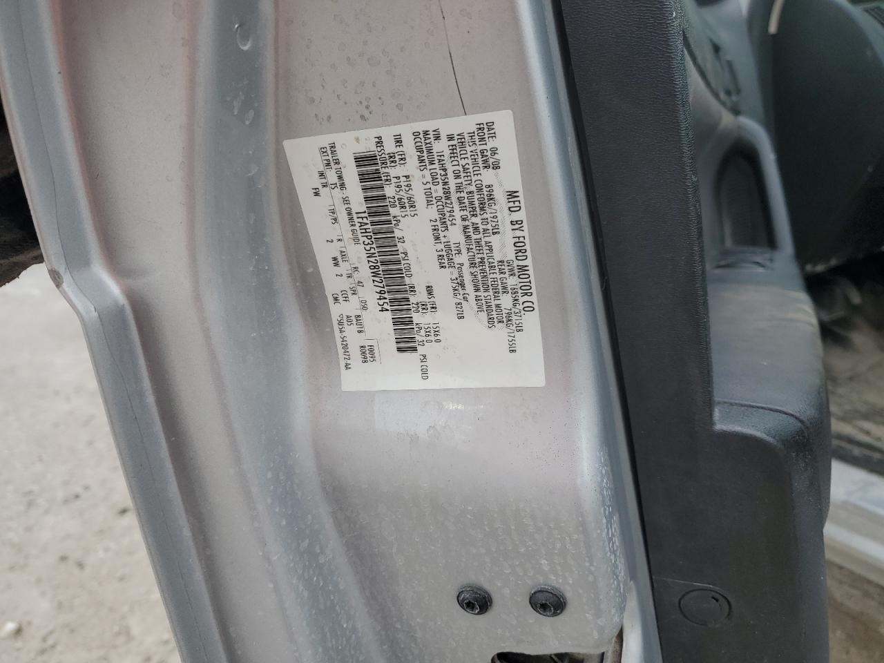 1FAHP35N28W279454 2008 Ford Focus Se