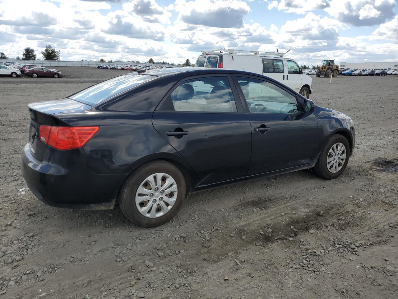 KNAFT4A28A5071182 2010 Kia Forte Lx