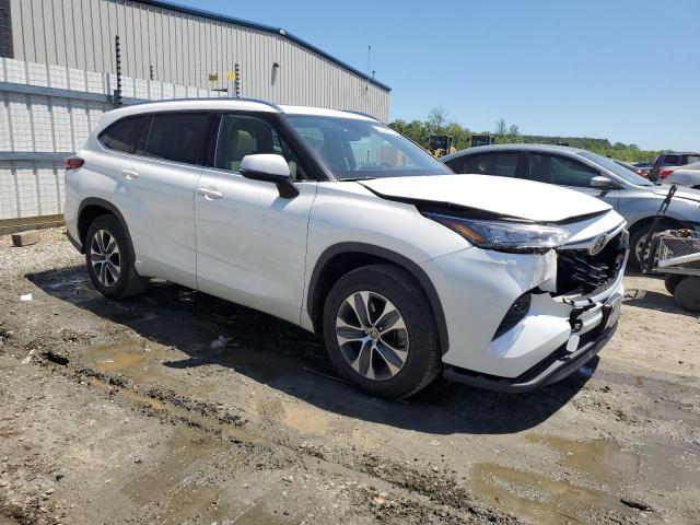 VIN 5TDHZRAH8LS020127 2020 Toyota Highlander, Xle no.4