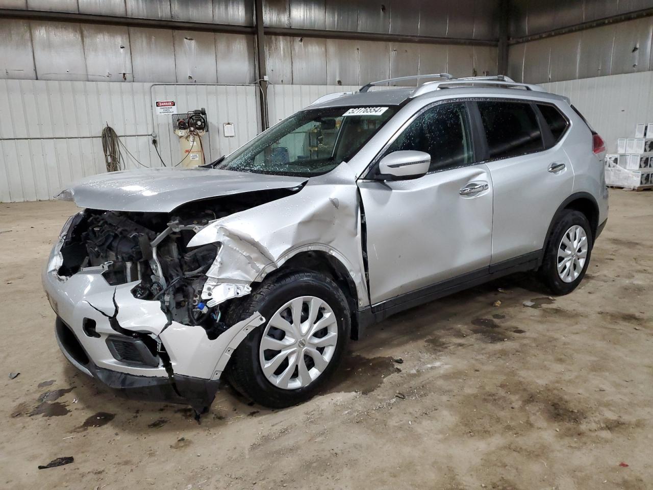 KNMAT2MV7GP711810 2016 Nissan Rogue S