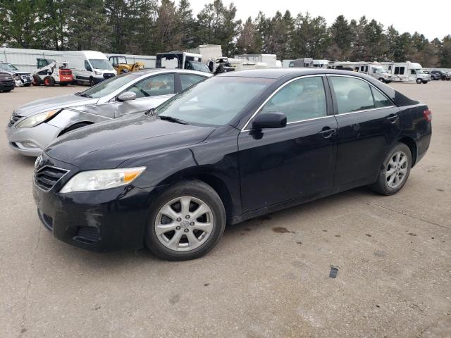 Lot #2489842871 2010 TOYOTA CAMRY BASE salvage car