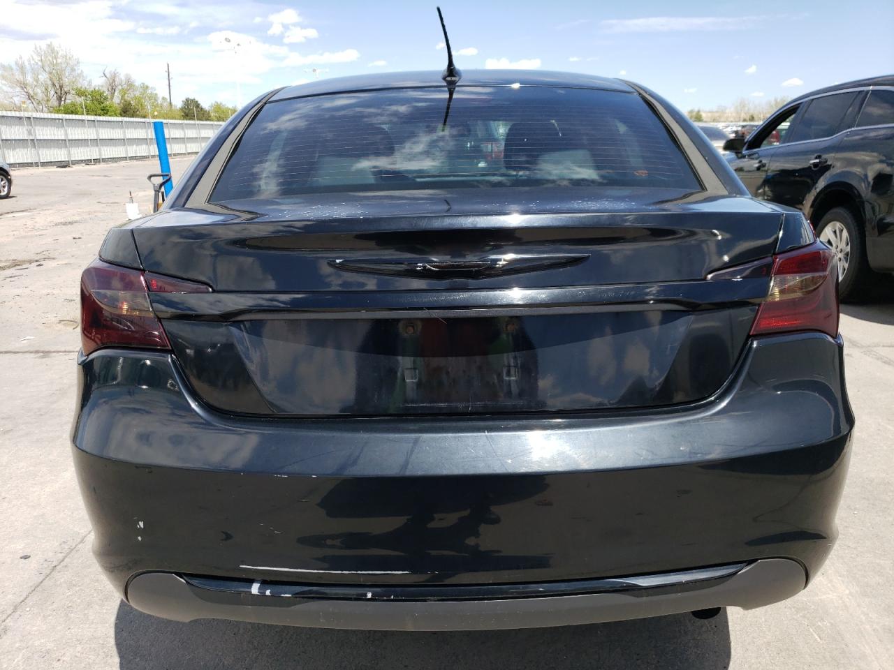 2013 Chrysler 200 Touring vin: 1C3CCBBB4DN679315