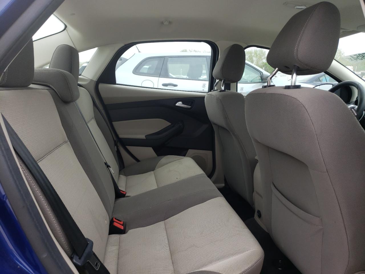 1FAHP3F24CL365668 2012 Ford Focus Se 1FAHP3F24CL365668 2012 Ford Focus Se