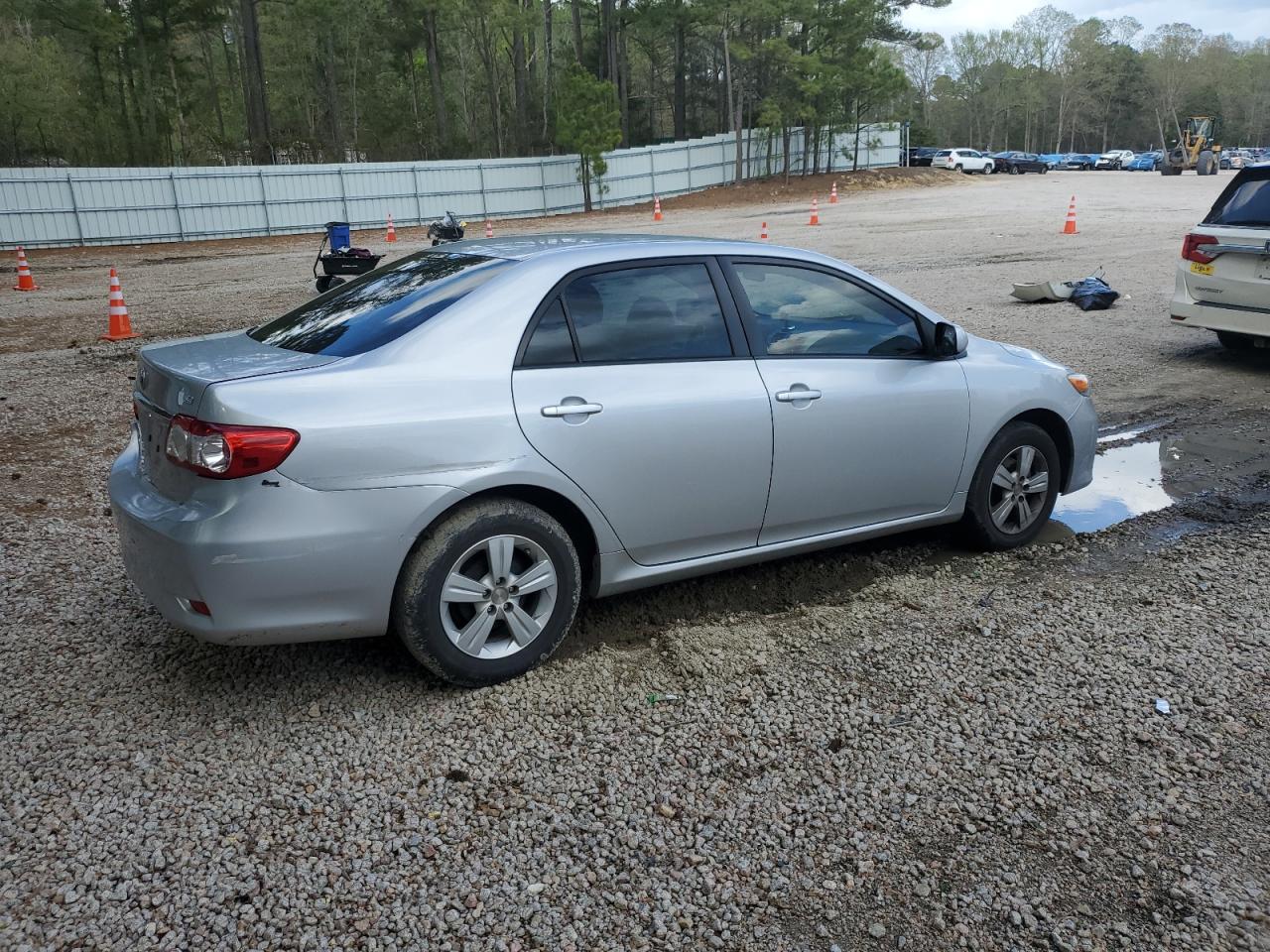 JTDBU4EEXB9143352 2011 Toyota Corolla Base