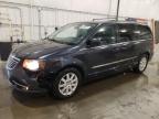 CHRYSLER TOWN & COU photo