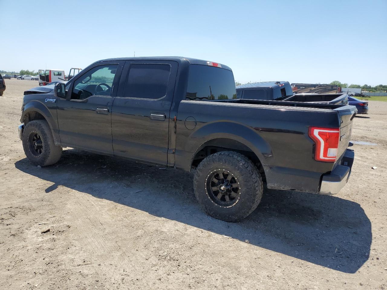 1FTEW1CF2HKD11228 2017 Ford F150 Supercrew