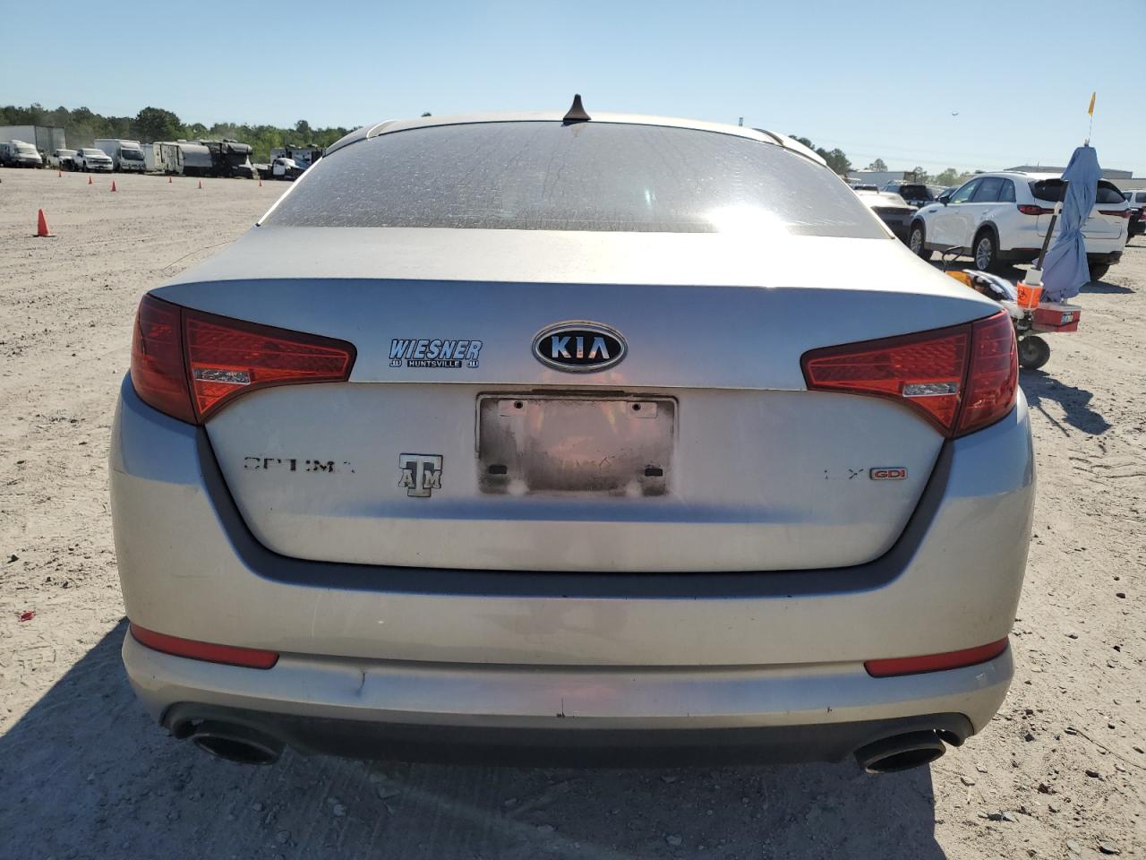 KNAGN4A79B5082428 2011 Kia Optima Ex