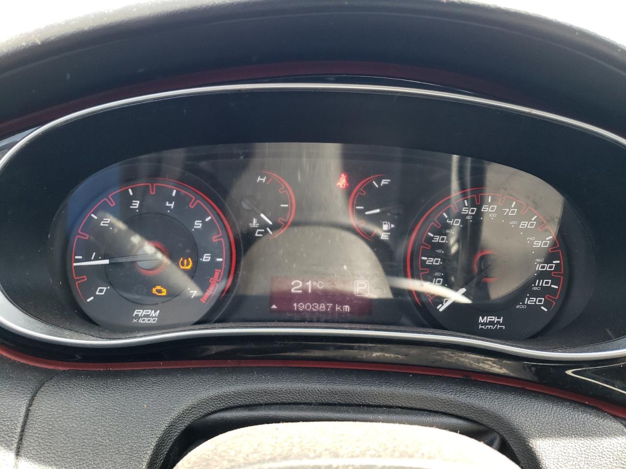 1C3CDFBB6GD538227 2016 Dodge Dart Sxt