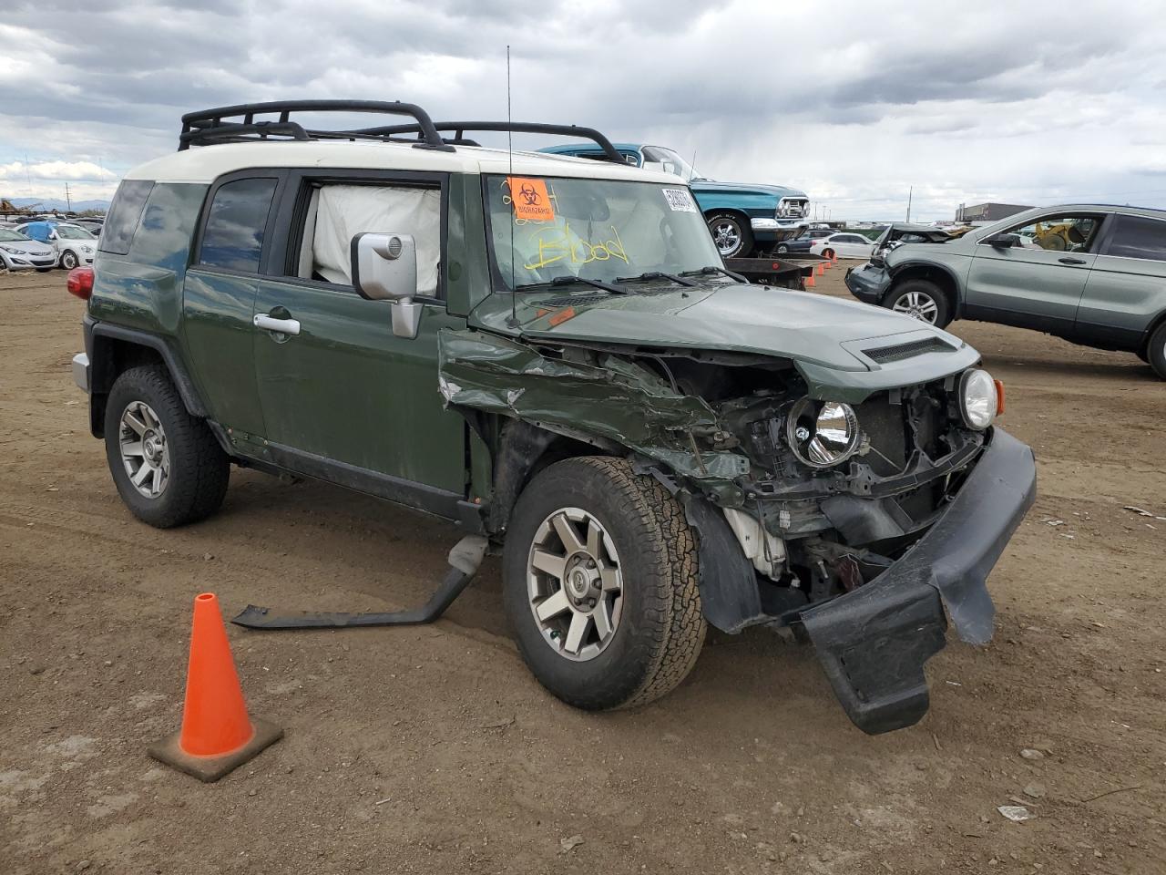 2014 Toyota Fj Cruiser vin: JTEBU4BF0EK187673