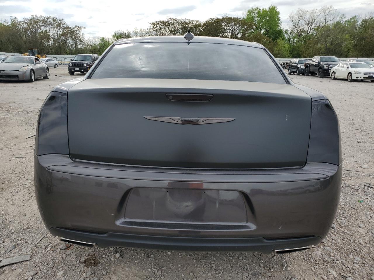 2C3CCAAG6KH733338 2019 Chrysler 300 Touring