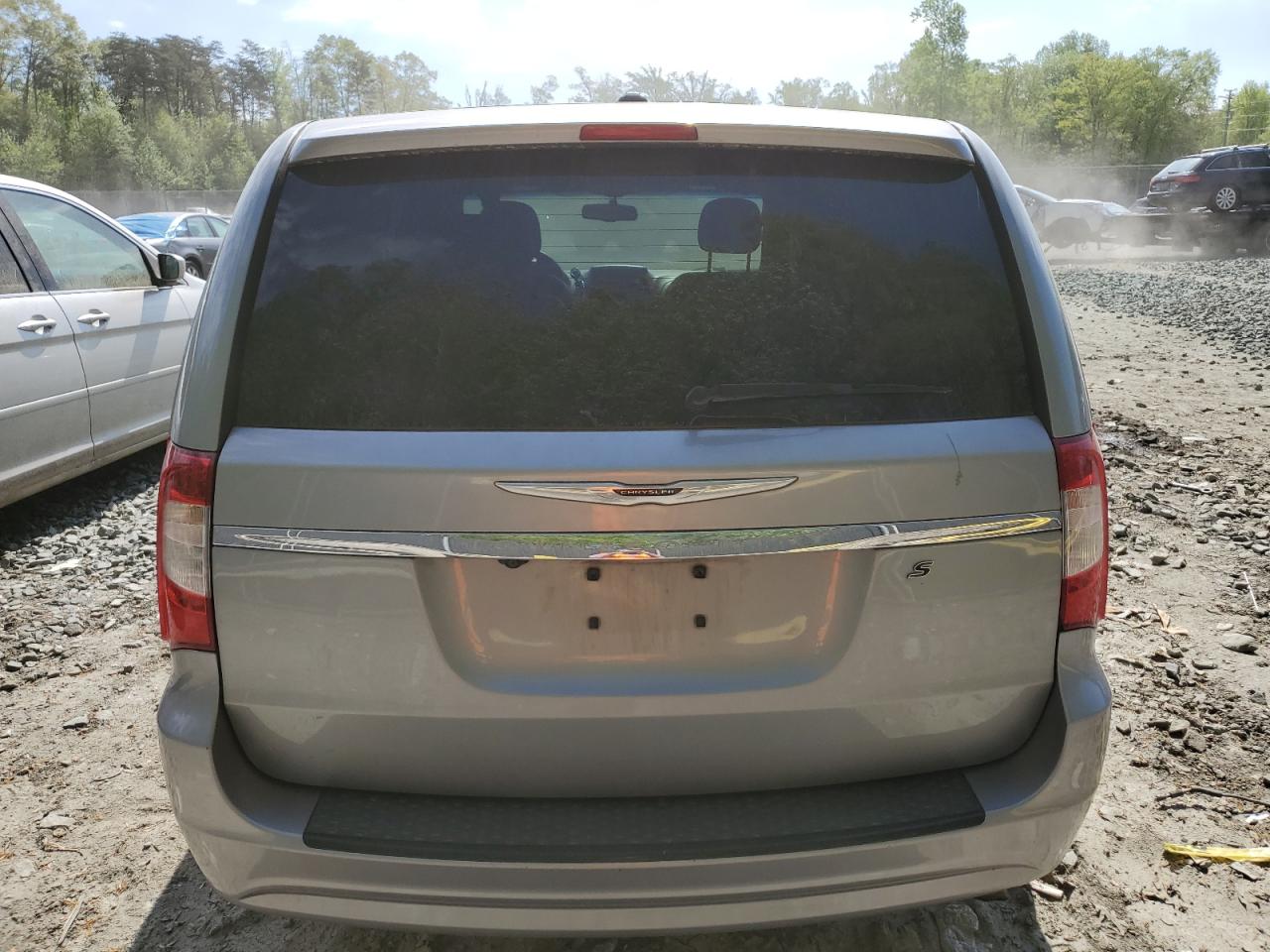 2C4RC1HG9ER470711 2014 Chrysler Town & Country S