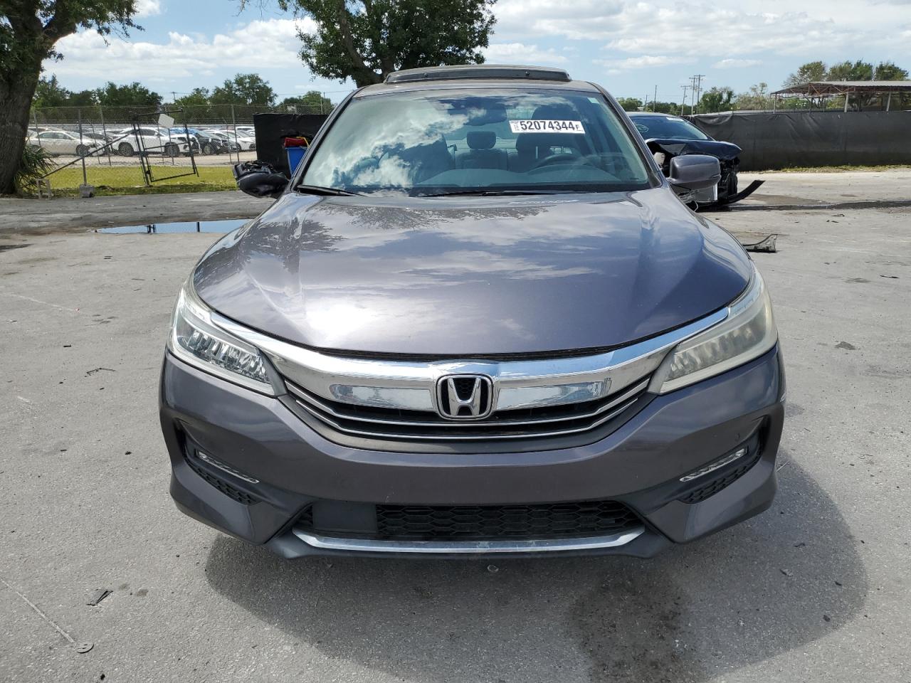 1HGCR3F92GA005040 HONDA ACCORD 2016
