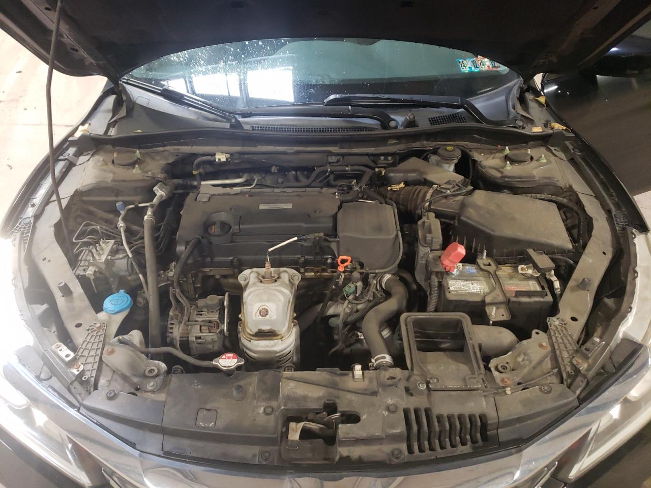 1HGCR2F30HA018585 2017 Honda Accord Lx