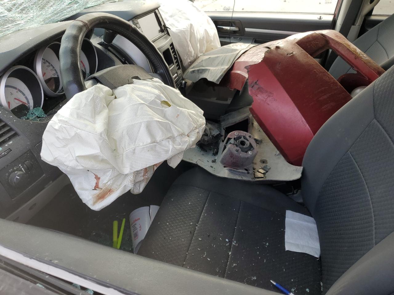 2D4RN3D13AR420083 2010 Dodge Grand Caravan Hero