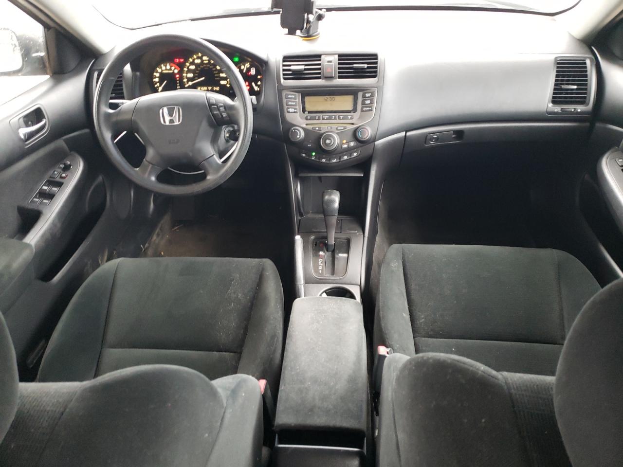 3HGCM56456G704130 2006 Honda Accord Lx