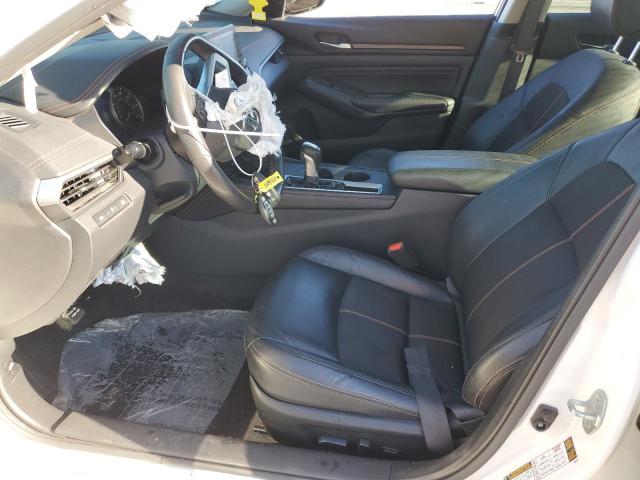 1N4BL4CV7NN330782 Nissan Altima SR 7