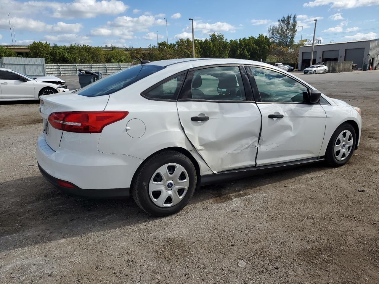 1FADP3E27HL337791 2017 Ford Focus S