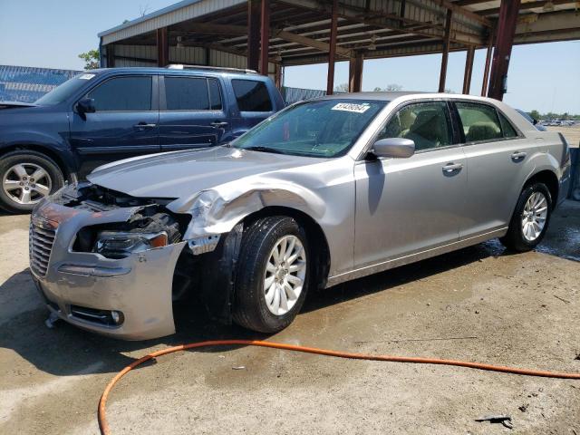 Lot #2485102796 2013 CHRYSLER 300 salvage car