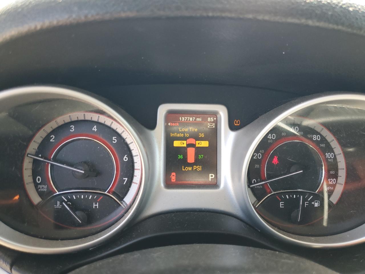 3C4PDCAB1JT243101 2018 Dodge Journey Se