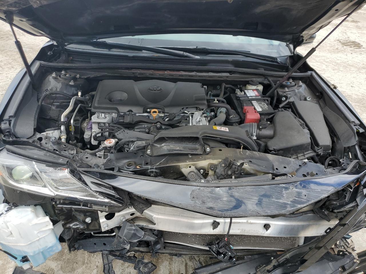 4T1B11HK2JU605435 2018 Toyota Camry L