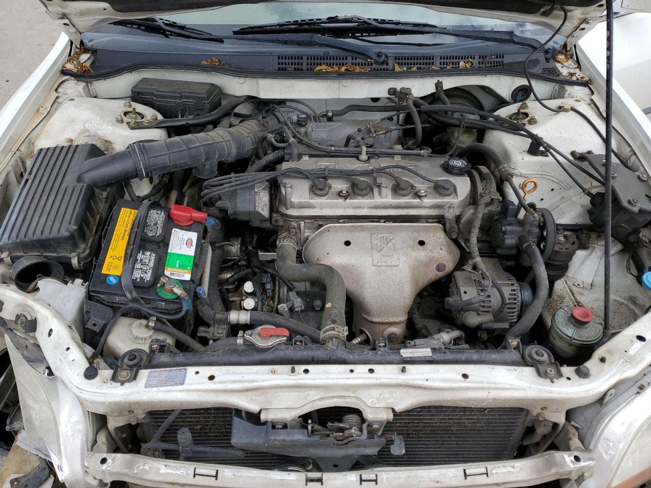 JHMCG5642YC002681 2000 Honda Accord Lx