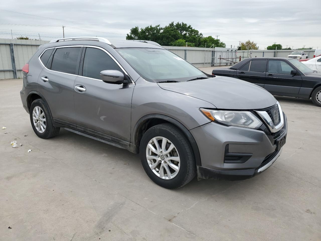KNMAT2MV7HP582758 NISSAN ROGUE 2017