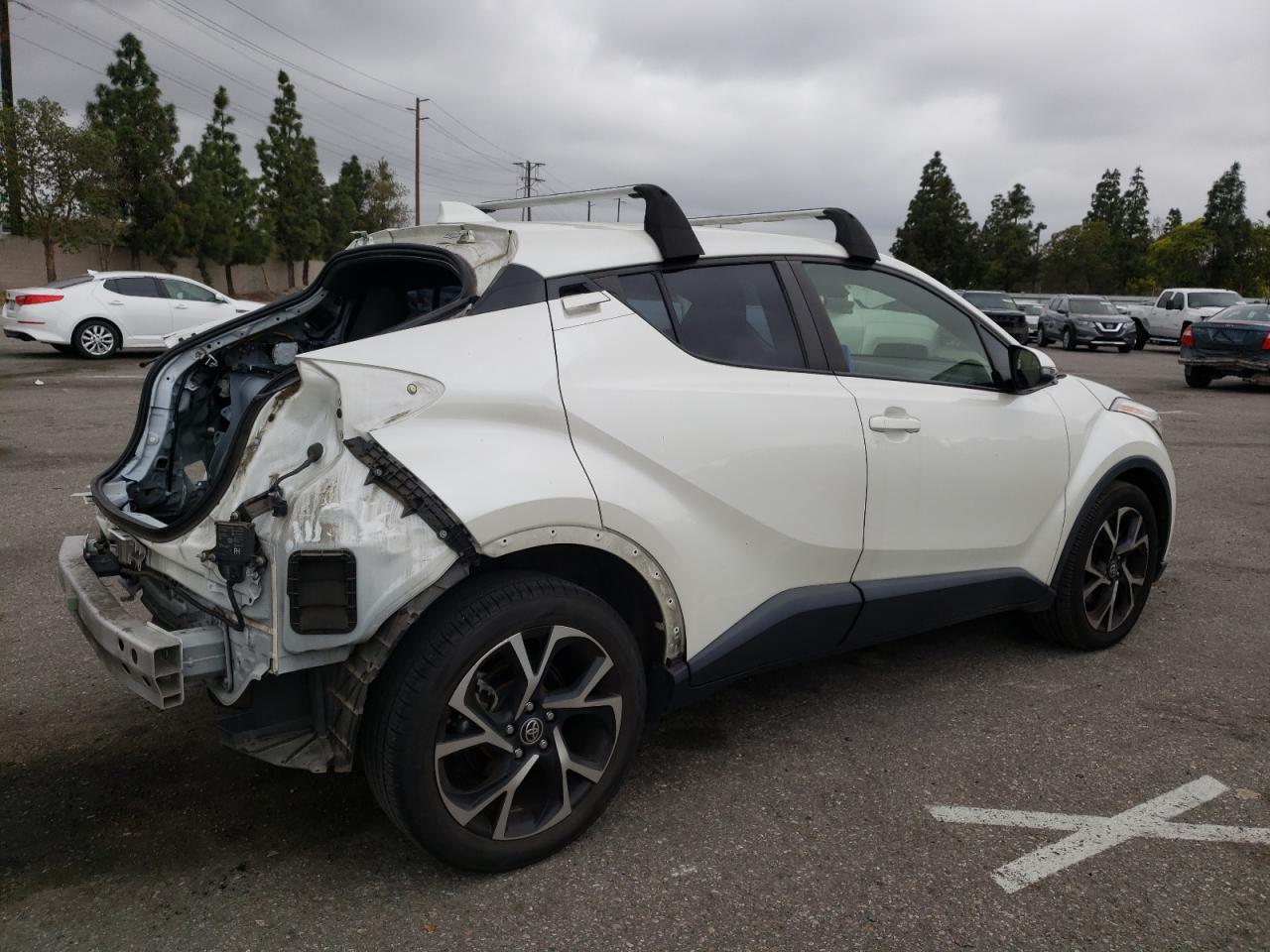 JTNKHMBX7L1093175 2020 Toyota C-Hr Xle