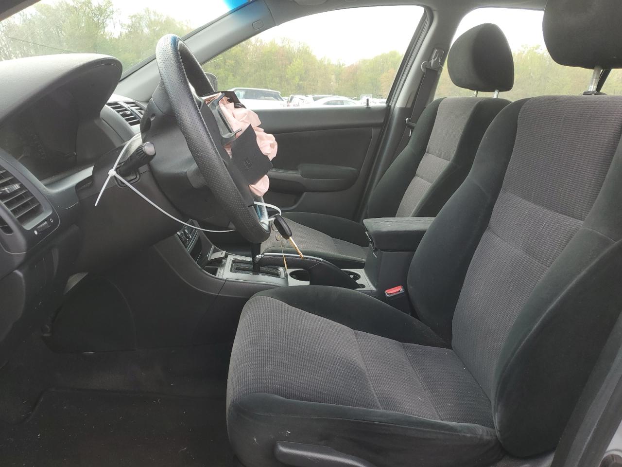 1HGCM56485A102870 2005 Honda Accord Lx