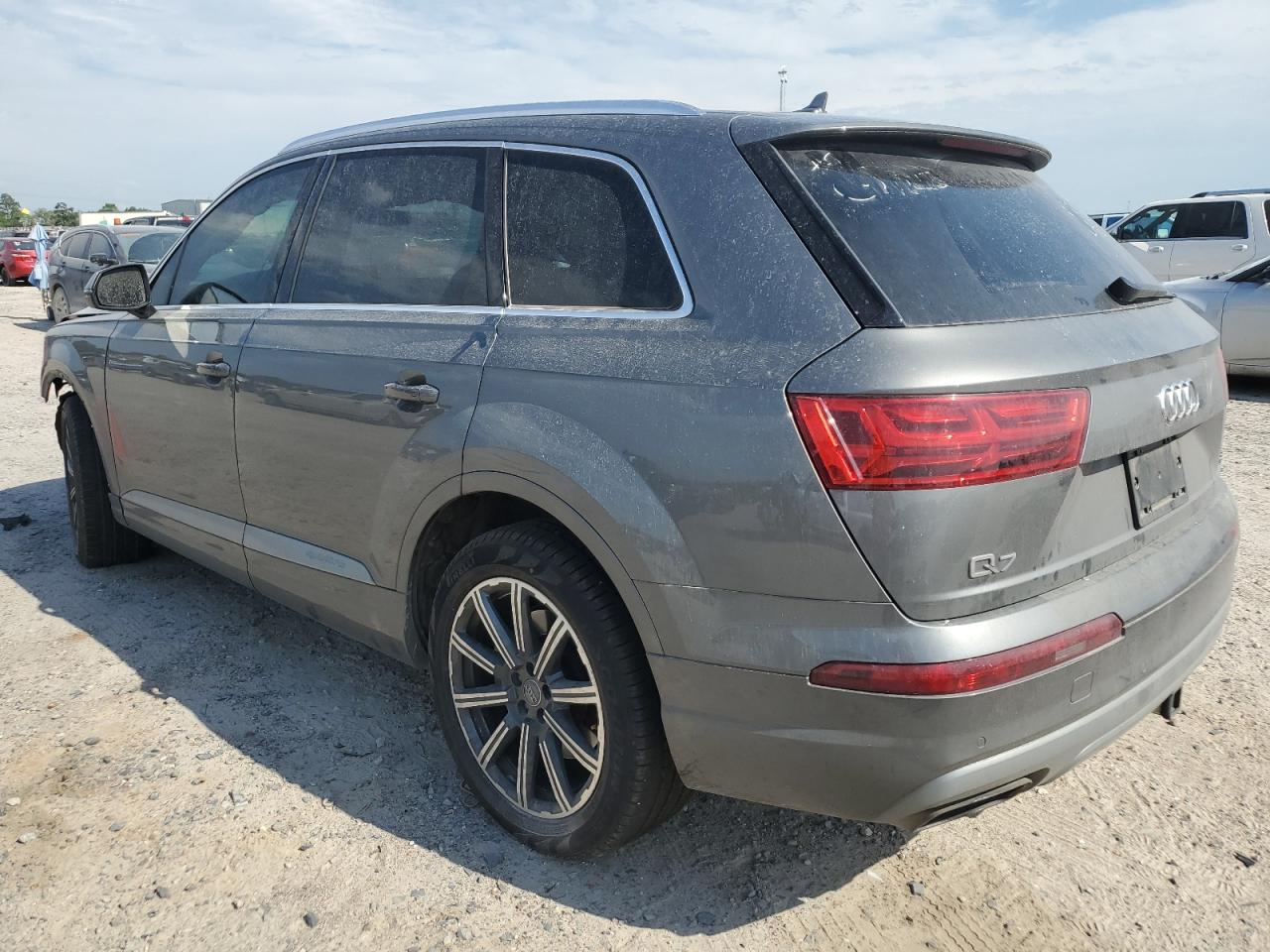 WA1LAAF78HD008558 2017 Audi Q7 Premium Plus