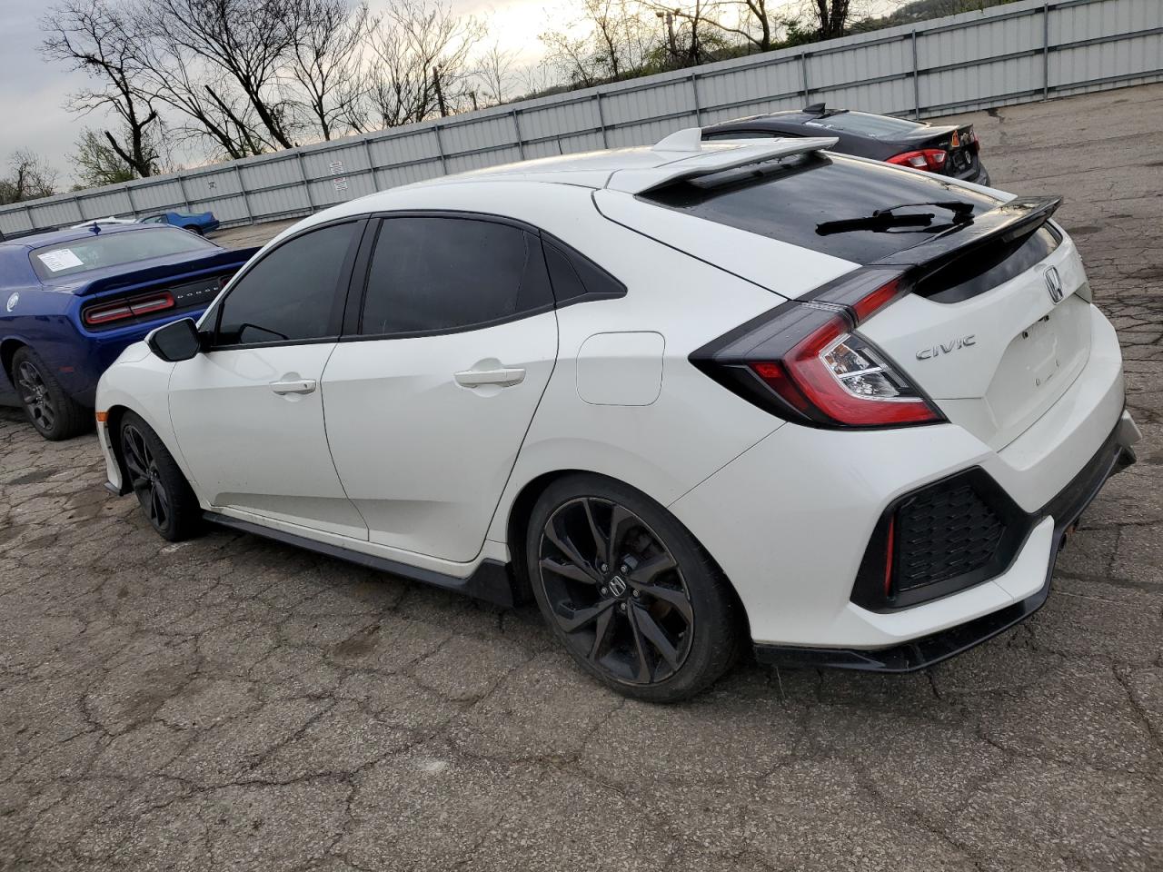 SHHFK7H40KU404780 2019 Honda Civic Sport