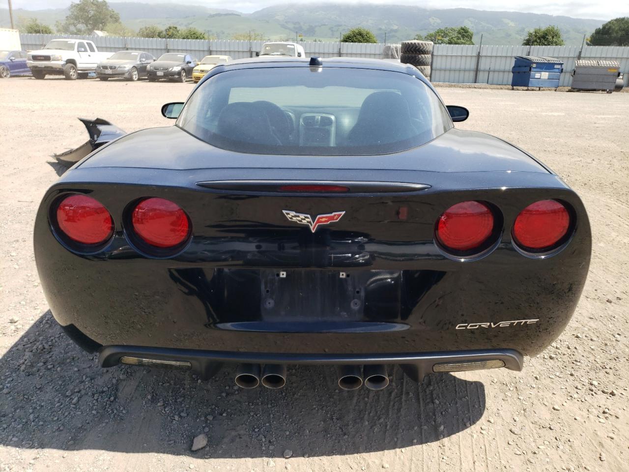 1G1YY24U055132067 2005 Chevrolet Corvette