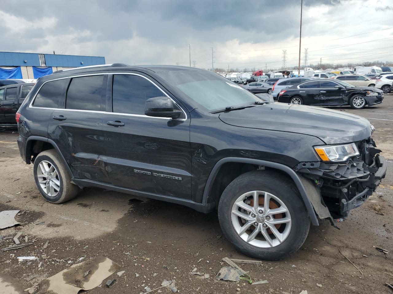 2018 Jeep Grand Cherokee Laredo vin: 1C4RJFAG2JC303705